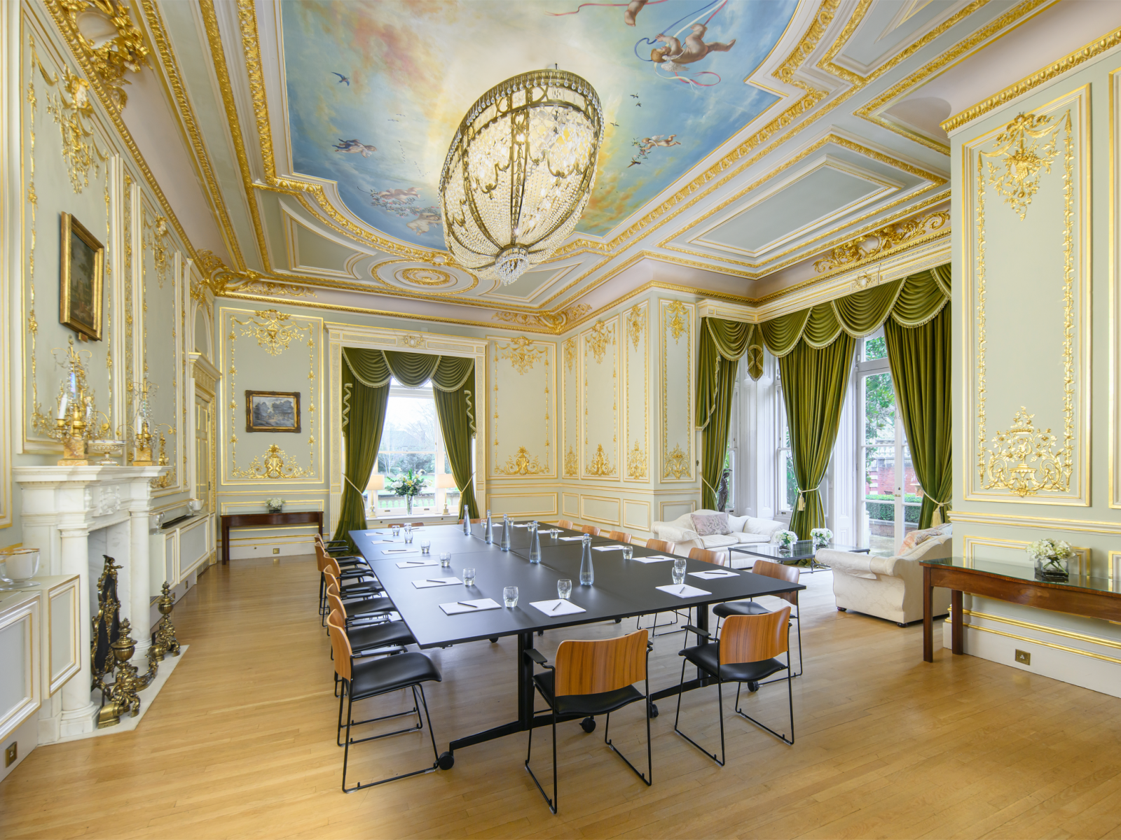 The Salon can be configured to suit your meeting requirements