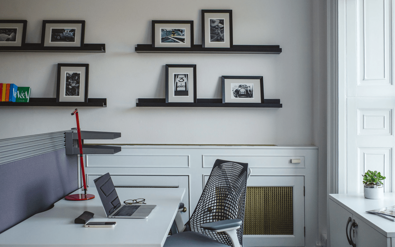 Office space in Leatherhead at Fetcham Park comes with a simple flexible licence